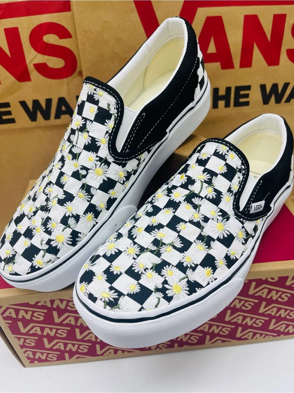 Vans Classic Slip-On Platform FLORAL CHECKERBOARD BLACK/WHT VN000EA9BA2 Sneakers